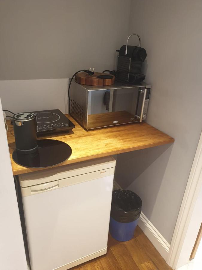 Mezzanine Studio Apartment London Exteriör bild